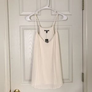 Express Elegant Sleeveless Blouse